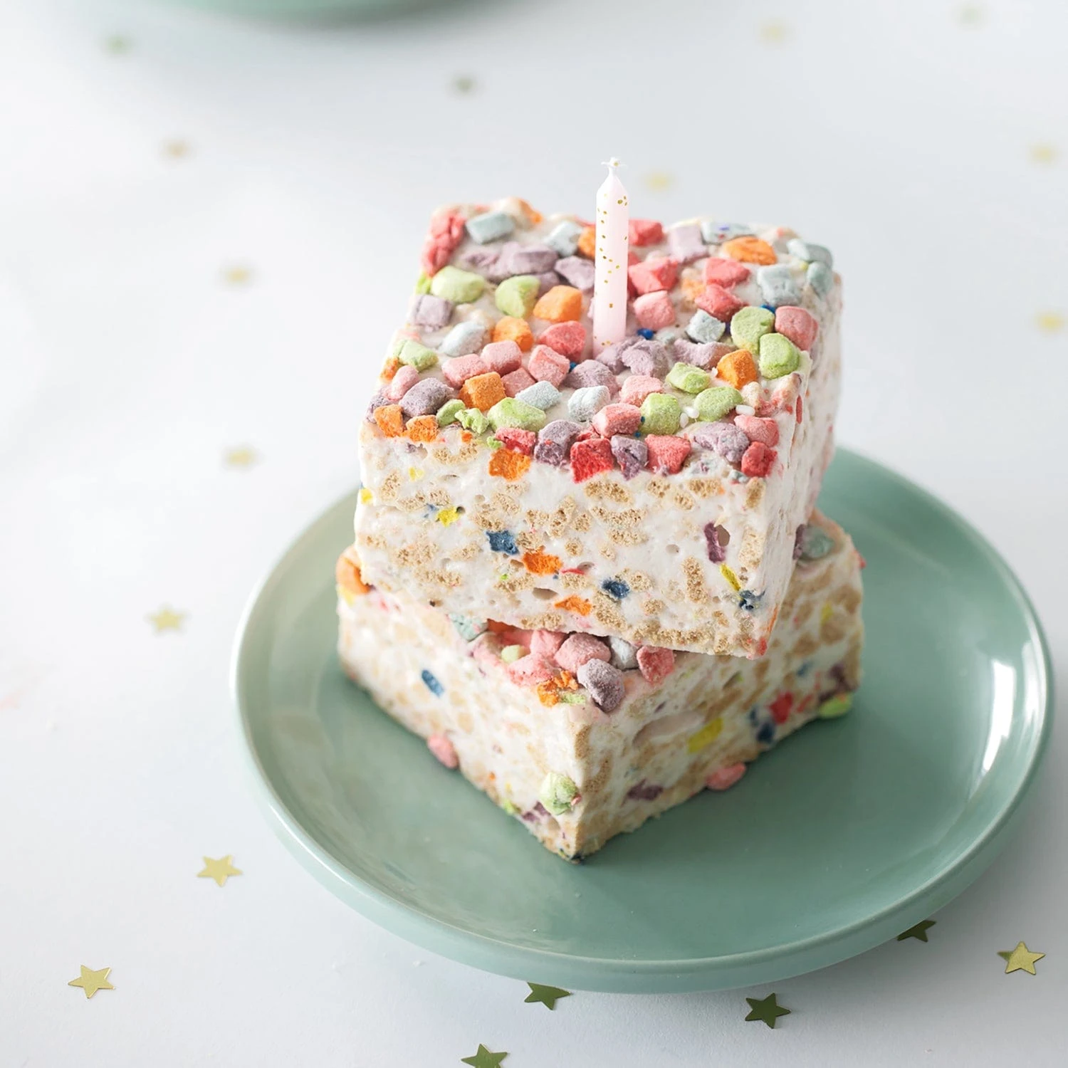 Magical Charms Crispy Cake 2 Magical Charms Crispy Cake - Image 2